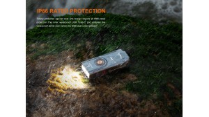 Fenix E06R - Lanternă EDC tip Breloc - 700 Lumeni - 80 Metri - Gun Grey